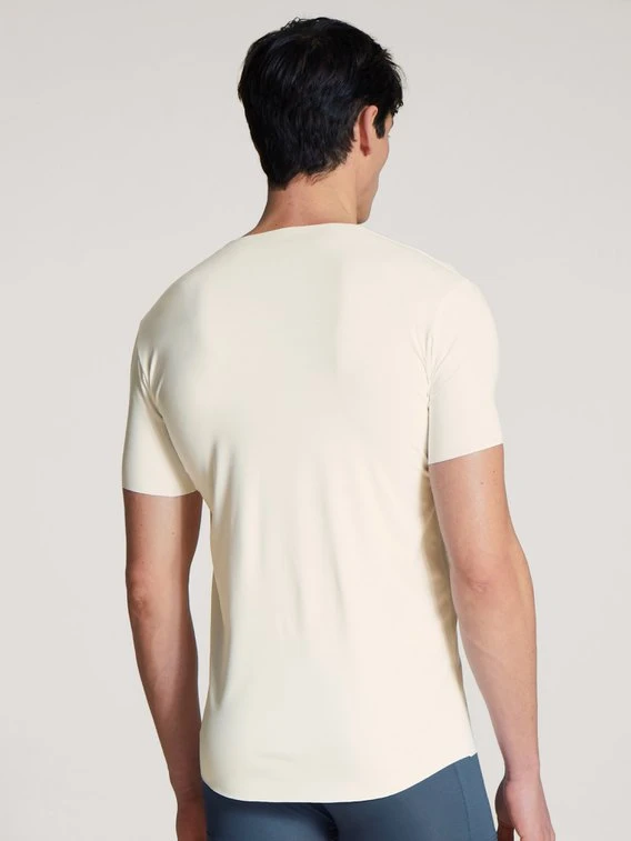 Calida 100% Nature T-Shirt Mit Clean Cut, V-Neck, Compostable 2 Calida 100% Nature T-Shirt Mit Clean Cut, V-Neck, Compostable – Bild 2