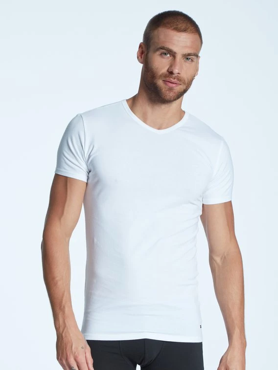Tommy Hilfiger Premium Essentials T-Shirt, 3er-Pack 4 Tommy Hilfiger Premium Essentials T-Shirt, 3er-Pack - Image 4