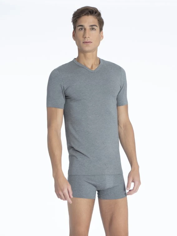 Zimmerli Pureness Kurzarm-Shirt, V-Neck 3 Zimmerli Pureness Kurzarm-Shirt, V-Neck - Image 3